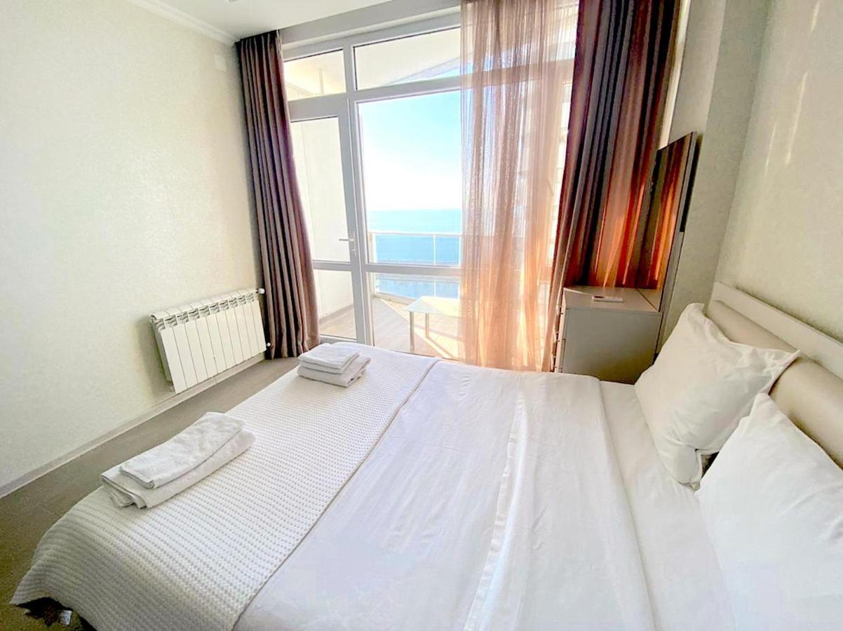 Cozy Studio Apartment-Sea View บาทูมิ ภายนอก รูปภาพ