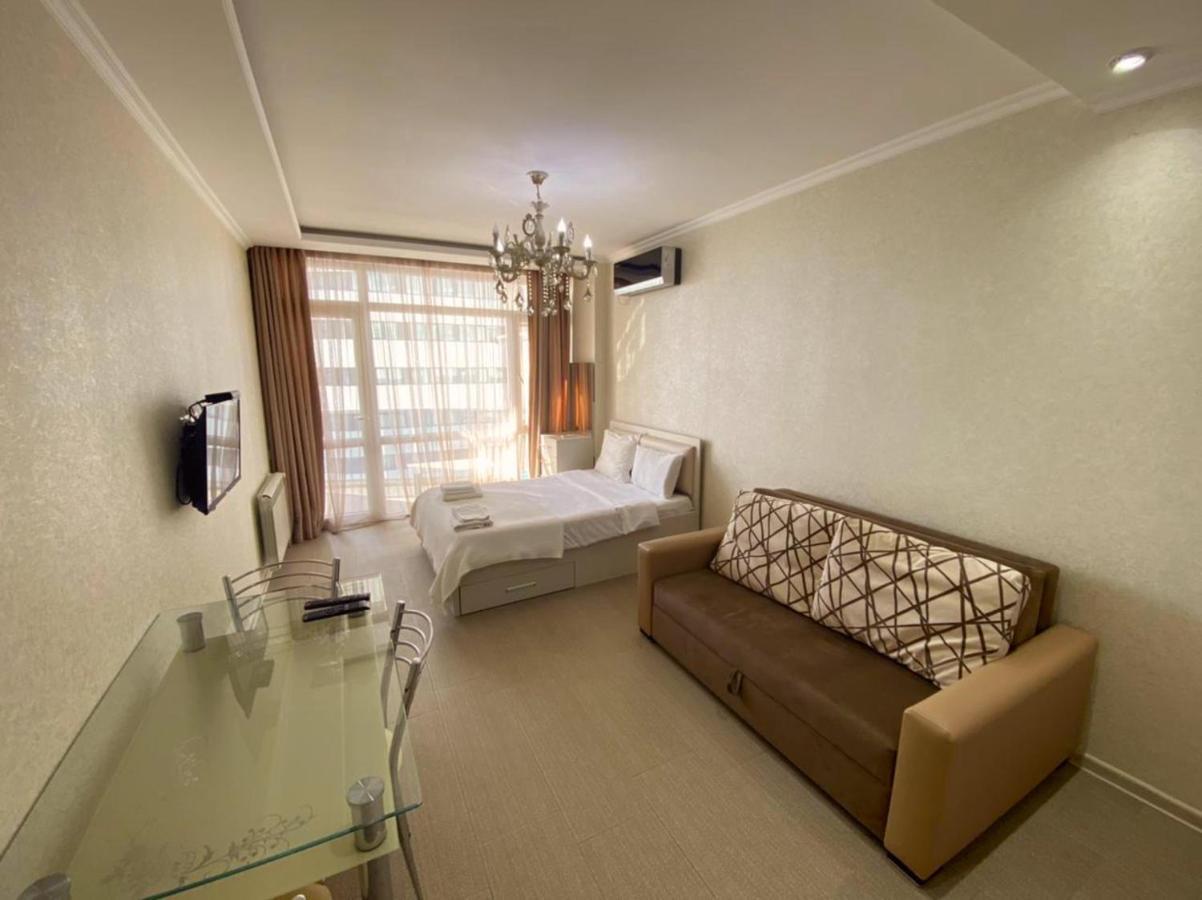 Cozy Studio Apartment-Sea View บาทูมิ ภายนอก รูปภาพ
